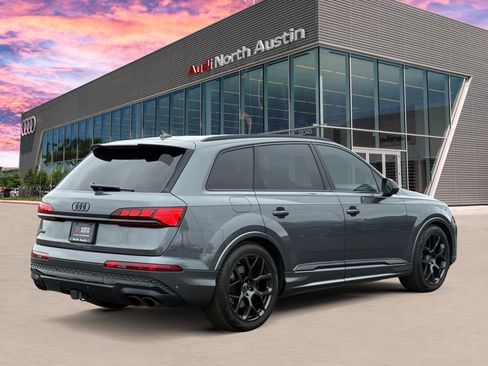Certified 2025 Audi SQ7 Prestige w/ Prestige Package AWD/4WD image 7