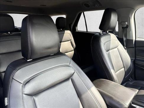 Used 2022 Ford Explorer XLT w/ Equipment Group 202A image 23