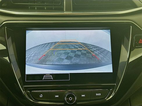 Used 2023 Chevrolet TrailBlazer RS w/ Convenience Package image 19