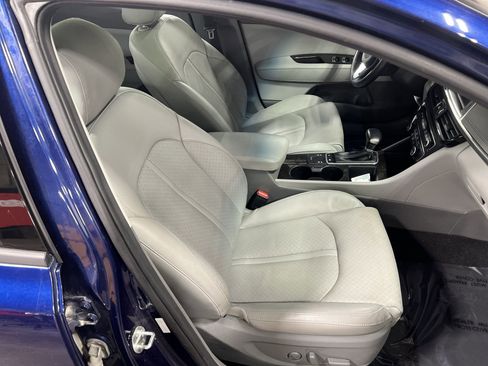 Used 2017 Kia Optima EX w/ Premium Package image 28