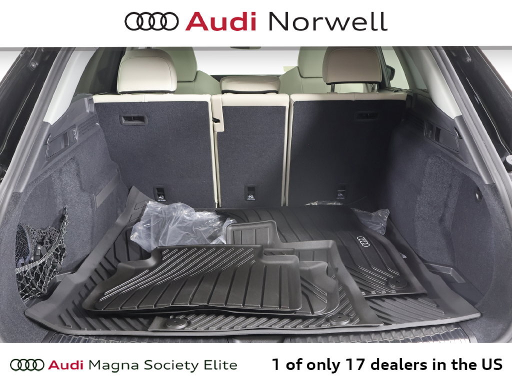 Used 2025 Audi Q5 Prestige AWD/4WD image 16