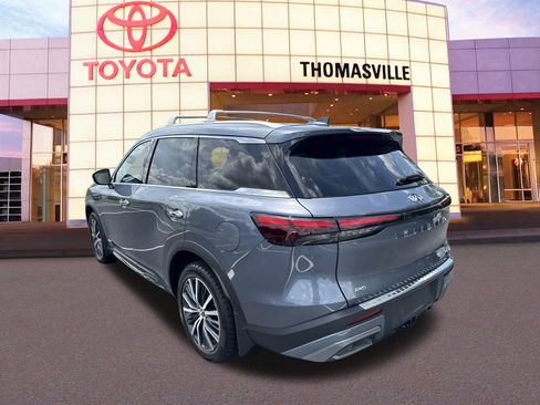 Used 2023 INFINITI QX60 Sensory w/ Vision Package AWD/4WD image 7