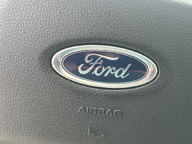 Used 2023 Ford Expedition XLT RWD image 32
