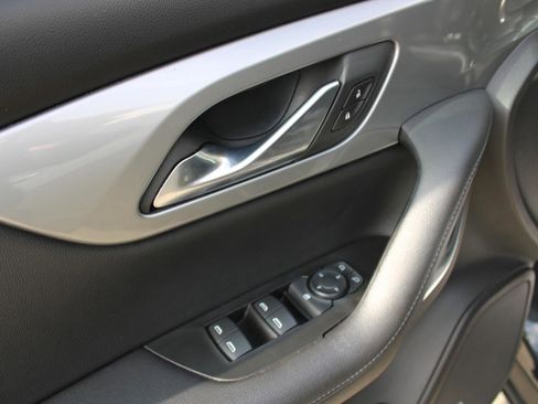 Used 2020 Chevrolet Blazer LT w/ Sound & Technology Package image 11