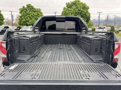 Used 2023 Nissan Titan PRO-4X w/ Pro-4x Convenience Package AWD/4WD image 13