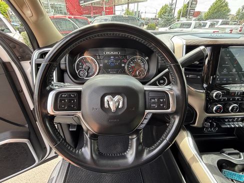Used 2021 RAM 2500 Laramie w/ Body Color Bumper Group AWD/4WD image 15