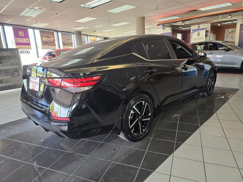 Used 2025 Nissan Sentra SV w/ All-Weather Package FWD image 4