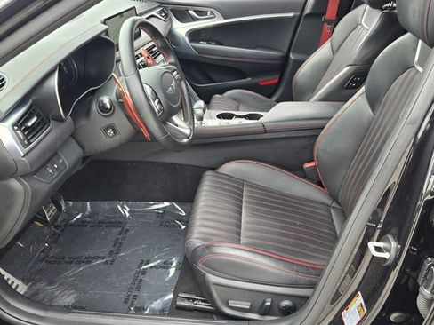 Used 2023 Genesis G70 2.0T w/ Sport Prestige Package RWD image 10