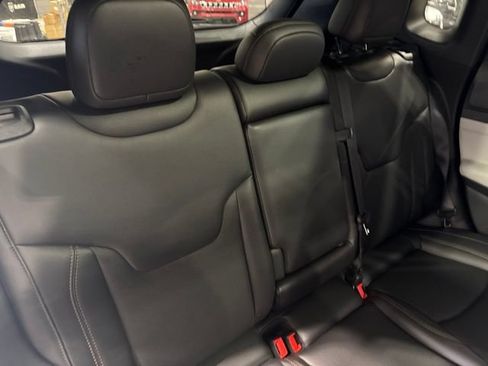 Used 2023 Jeep Compass Limited w/ Sun and Sound Group AWD/4WD image 24