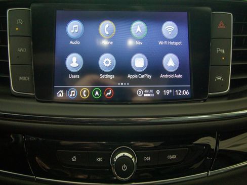 Used 2023 Buick Enclave Avenir w/ Avenir Technology Package image 14