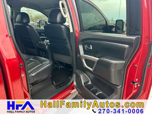 Used 2016 Nissan Titan SL AWD/4WD image 18