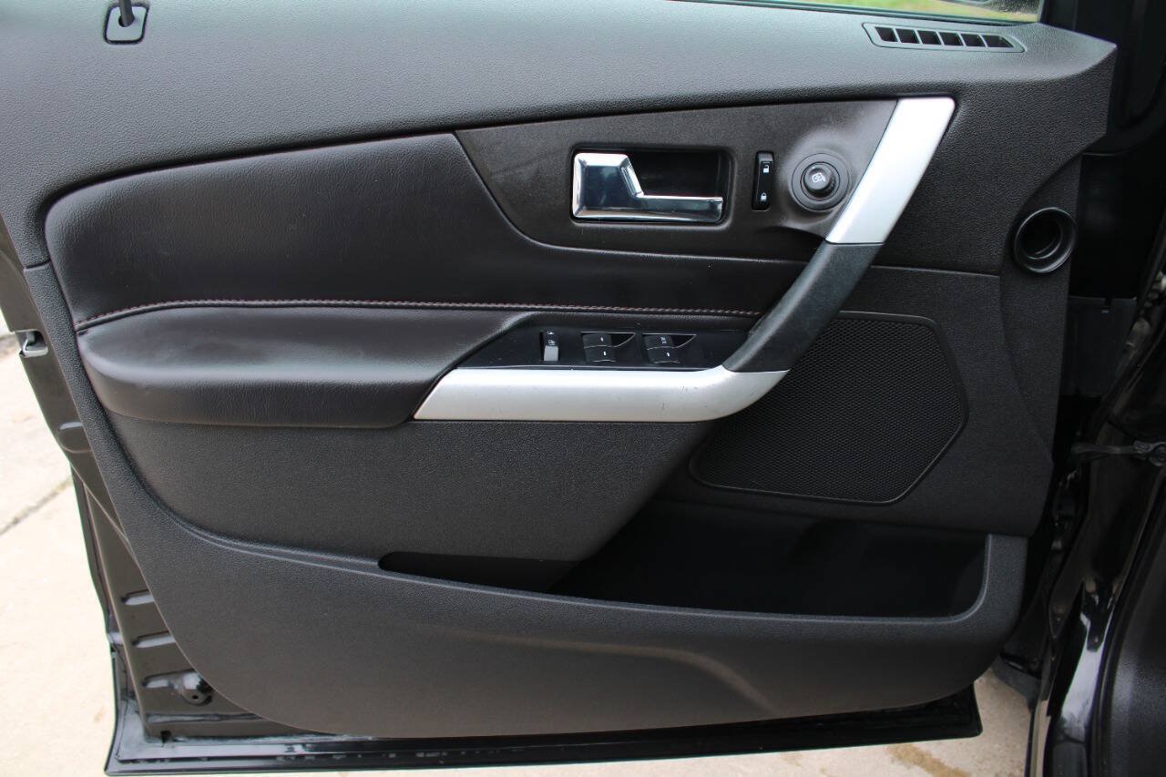 Used 2013 Ford Edge SEL FWD image 15