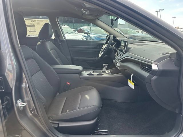 New 2026 Nissan Altima 2.5 SV AWD/4WD image 15