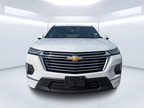 Used 2023 Chevrolet Traverse Premier w/ LPO, Floor Liner Package image 8