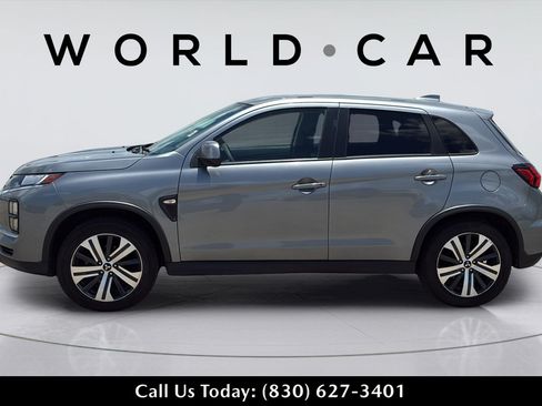 Used 2021 Mitsubishi Outlander Sport ES FWD image 11