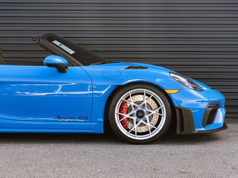 Certified 2025 Porsche 718 Boxster Spyder RS RWD image 10