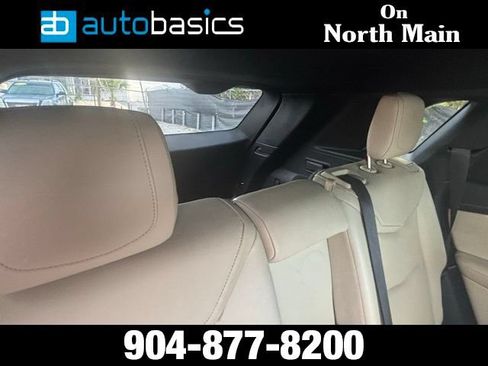 Used 2017 Cadillac XT5 FWD image 27