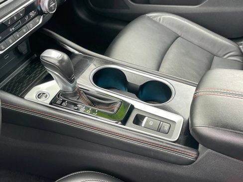 Certified 2023 Nissan Altima 2.0 SR FWD image 19