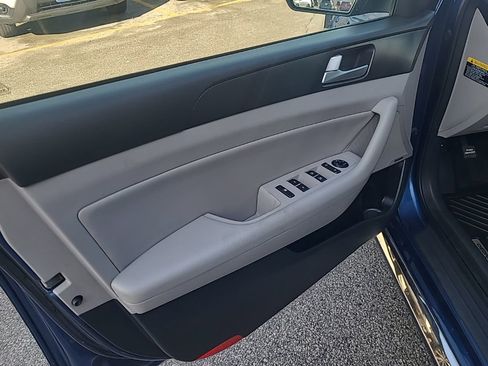 Used 2015 Hyundai Sonata Sport w/ Option Group 04 image 10