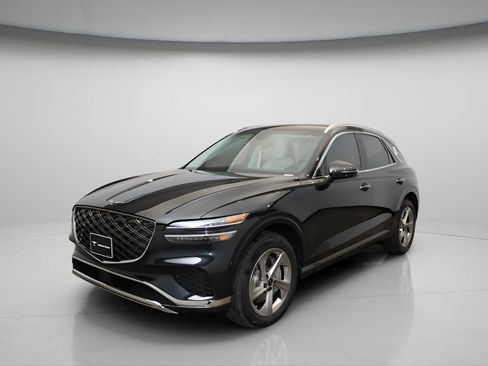 Certified 2026 Genesis GV70 2.5T Select AWD/4WD image 2