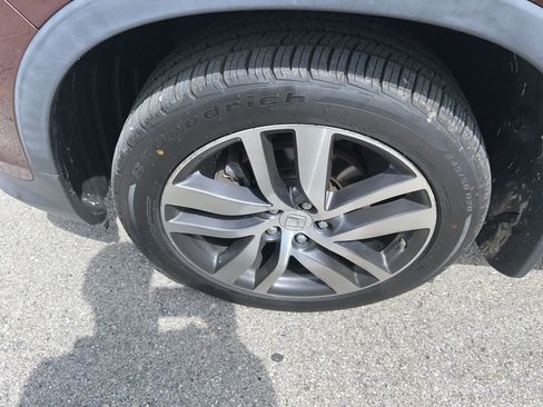Used 2018 Honda Pilot Touring image 20