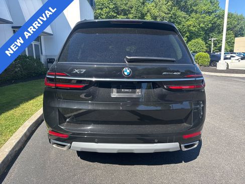 Used 2026 BMW X7 xDrive40i w/ Premium Package AWD/4WD image 3