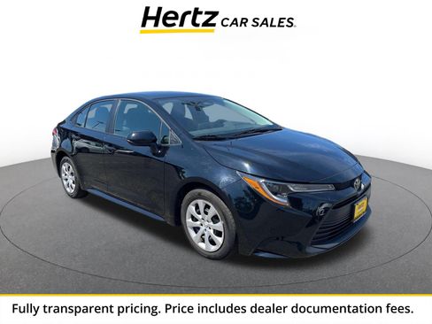 Used 2025 Toyota Corolla LE FWD image 1