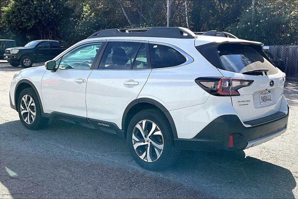 Used 2022 Subaru Outback Limited AWD/4WD image 6