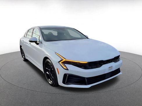 Used 2025 Kia K5 LXS image 3