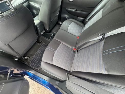 Used 2023 Nissan Leaf S FWD image 14