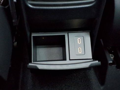 Used 2025 Mercedes-Benz GLA 35 AMG 4MATIC image 22