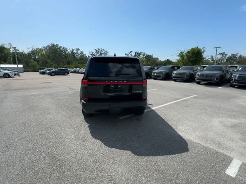 Used 2025 Lexus GX 550 w/ Accessory Package (2T) AWD/4WD image 7