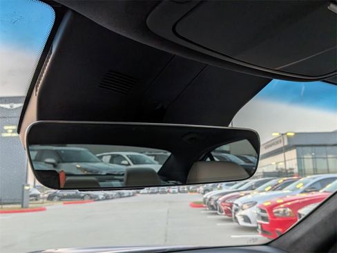 Used 2025 Genesis G70 3.3T Advanced w/ Sport Prestige Package image 26