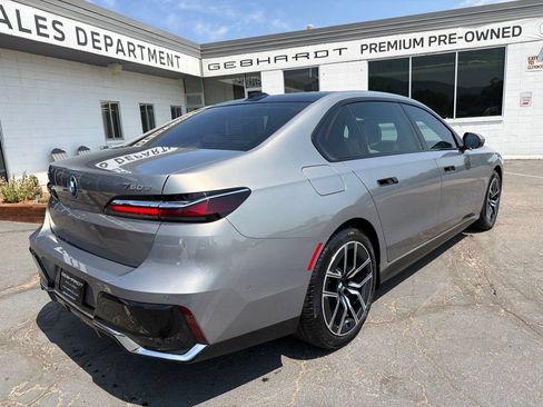 Used 2024 BMW 750e xDrive w/ Executive Package AWD/4WD image 8