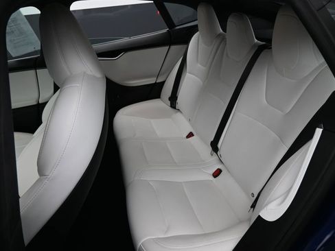 Used 2021 Tesla Model S Long Range AWD/4WD image 28