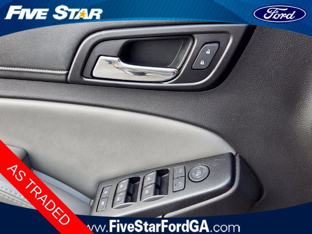 Used 2016 Chevrolet Suburban LT RWD image 30
