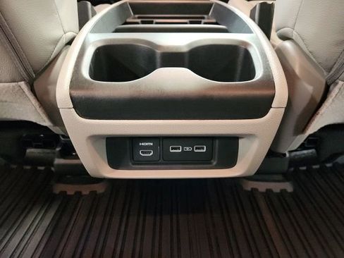 Used 2024 Honda Odyssey Touring image 29