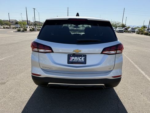 Used 2022 Chevrolet Equinox LT FWD image 6
