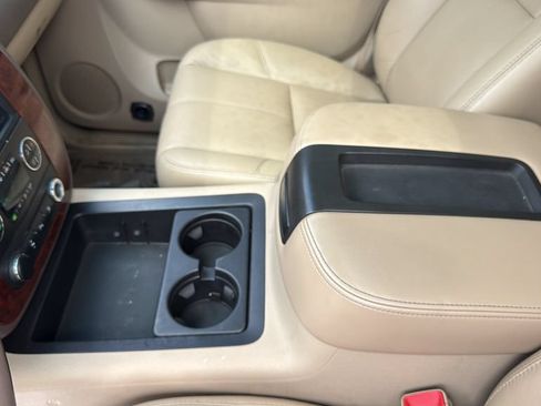 Used 2010 Chevrolet Silverado 1500 LTZ AWD/4WD image 25