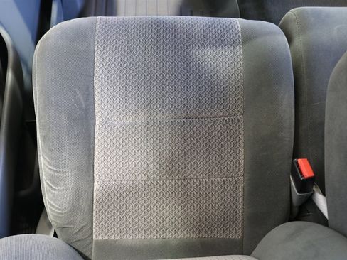 Used 2002 Ford F350 XLT image 74