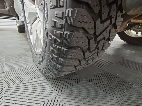 Used 2021 GMC Sierra 1500 SLT w/ SLT Premium Plus Package image 48