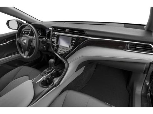 Used 2020 Toyota Camry LE w/ Cold Weather Package AWD/4WD image 19