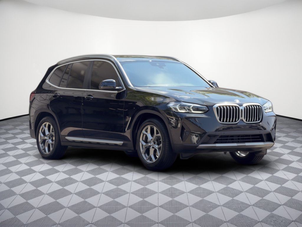 Certified 2024 BMW X3 sDrive30i w/ Convenience Package RWD image 7