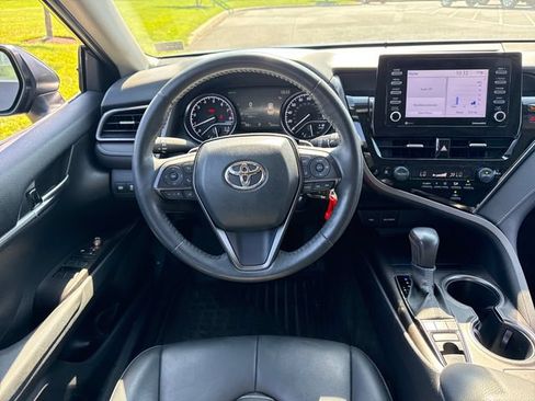 Used 2023 Toyota Camry SE w/ Cold Weather Package AWD/4WD image 19