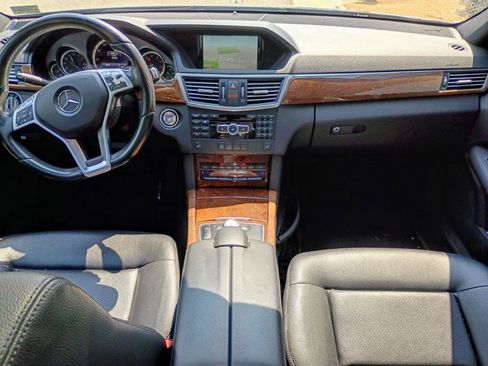Used 2017 Mercedes-Benz E 300 image 5