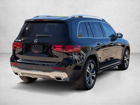 Certified 2026 Mercedes-Benz GLB 250 image 2