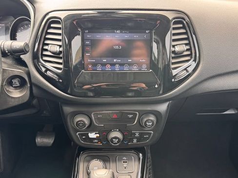 Used 2019 Jeep Compass Latitude AWD/4WD image 20
