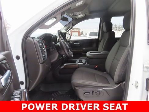 Used 2020 Chevrolet Silverado 1500 RST image 20