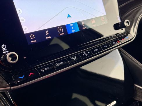 Used 2022 Jeep Wagoneer Series II image 16