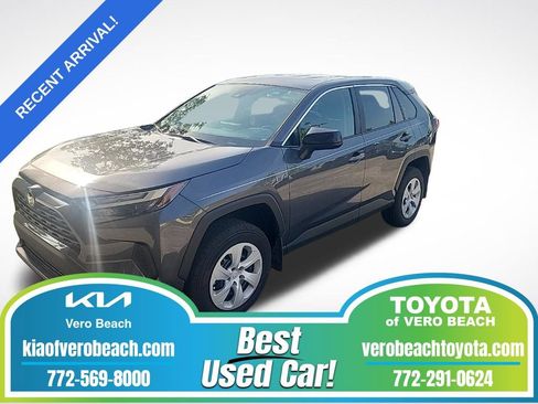 Certified 2025 Toyota RAV4 LE FWD image 1